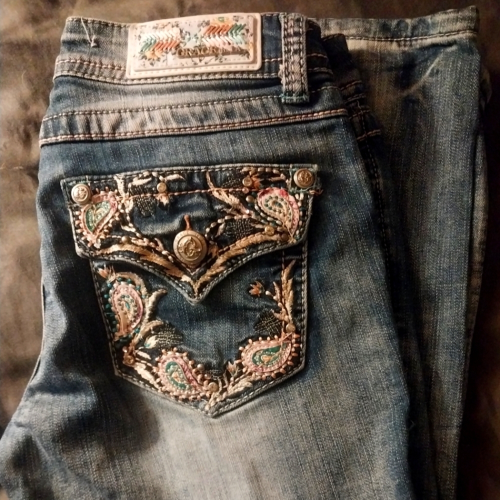 Grace in LA Capri Pants NWOT SZ 26